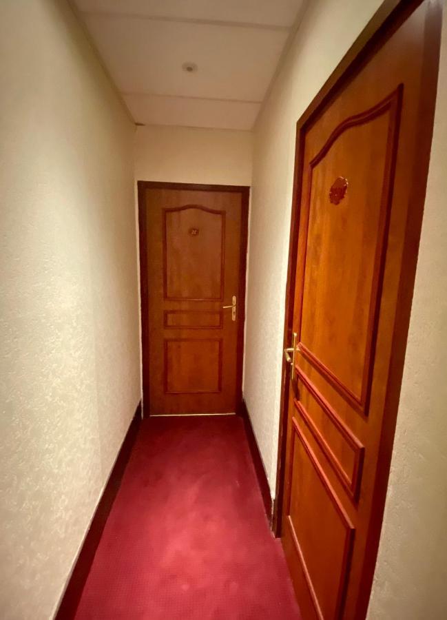 Hotel Studia Parigi